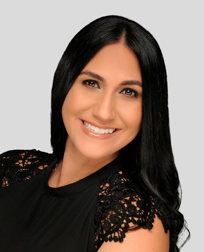 Nicole Almeida